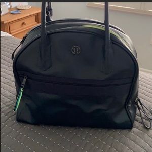 Lululemon gym, yoga, work bag. Navy w/ lime green